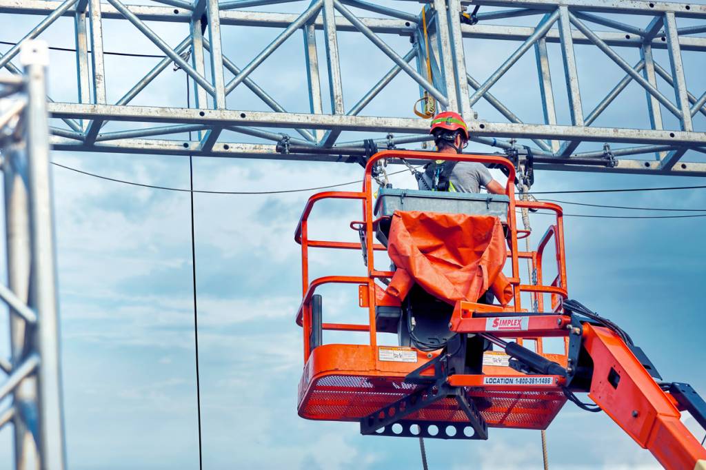 Nacelle araignée, travailler en hauteur 