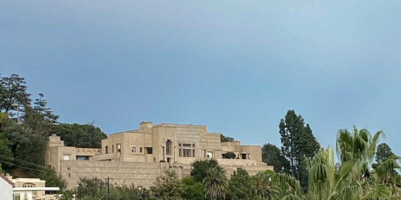 Ennis House