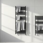 découvrez les erreurs à éviter pour choisir la meilleure sèche-serviette électrique noir et assurez un chauffage efficace et élégant dans votre salle de bain.