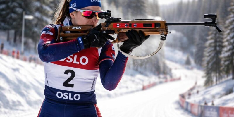 découvrez l'intensité et la passion du biathlon individuel féminin à oslo, où performance et émotion se mêlent pour offrir un spectacle sportif exceptionnel.