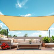 découvrez pourquoi la voile d'ombrage sur mesure est l'accessoire indispensable pour profiter pleinement de votre été en alliant protection solaire optimale et design personnalisé.