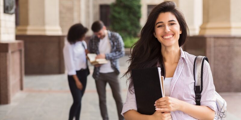 prêts étudiants