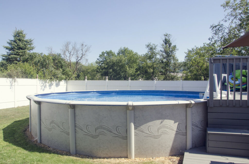 une piscine hors sol